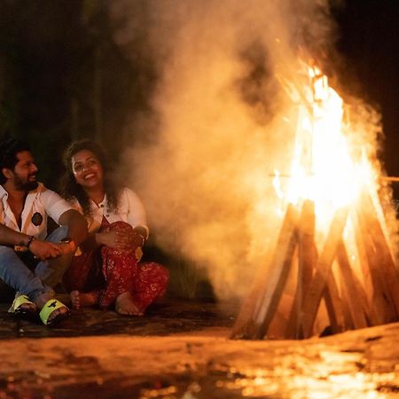 The Anchorage Athirapilly Resort Athirappilly Esterno foto