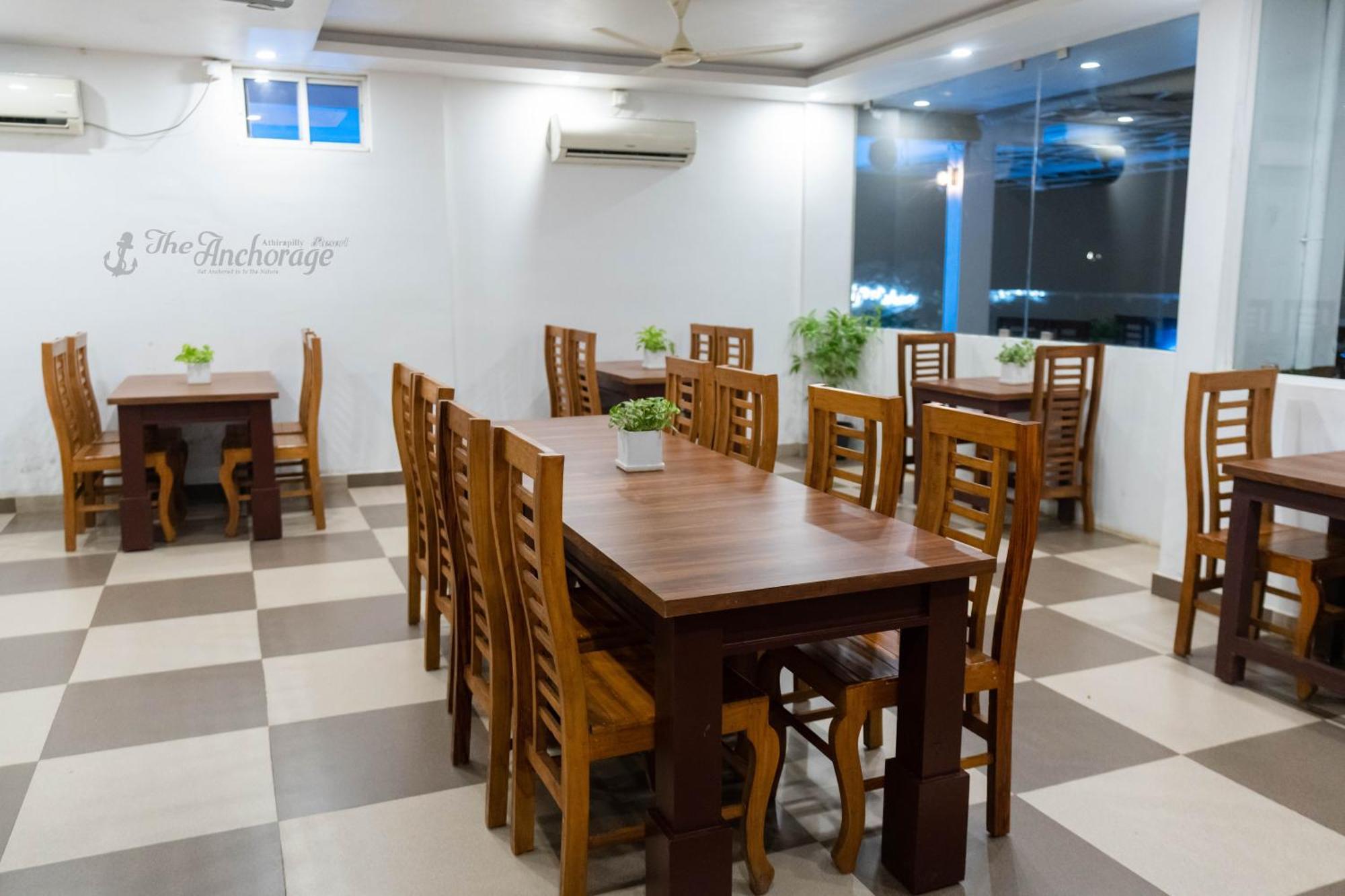 The Anchorage Athirapilly Resort Athirappilly Esterno foto