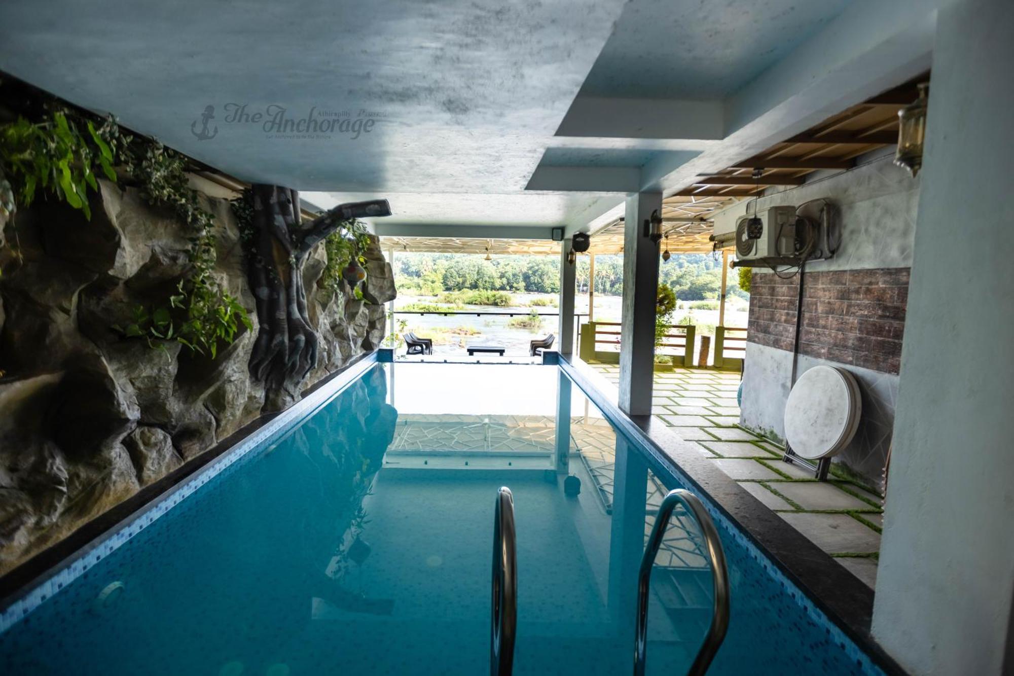 The Anchorage Athirapilly Resort Athirappilly Esterno foto