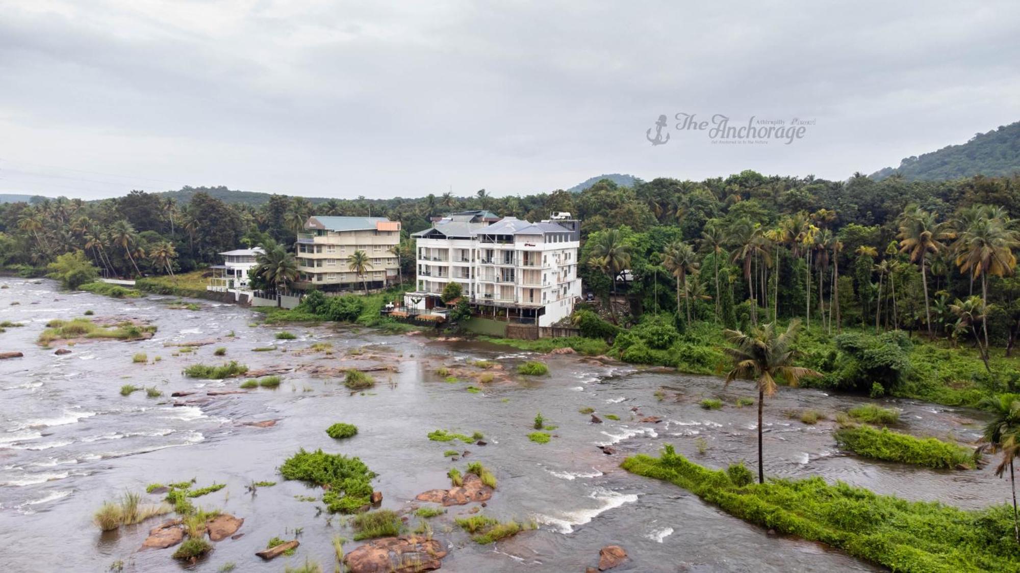 The Anchorage Athirapilly Resort Athirappilly Esterno foto
