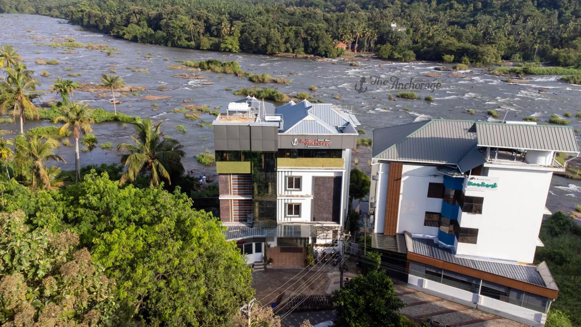 The Anchorage Athirapilly Resort Athirappilly Esterno foto