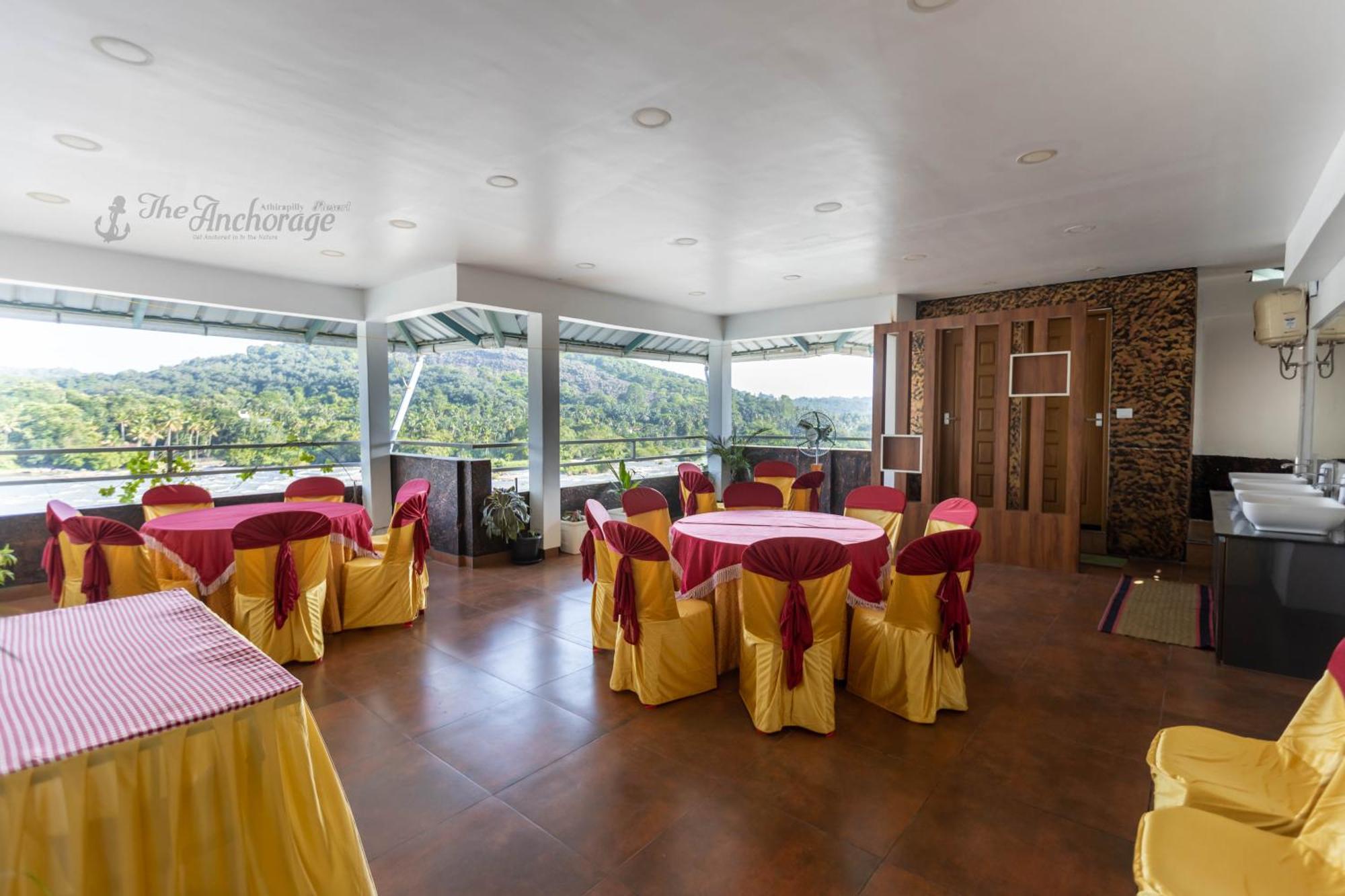 The Anchorage Athirapilly Resort Athirappilly Esterno foto