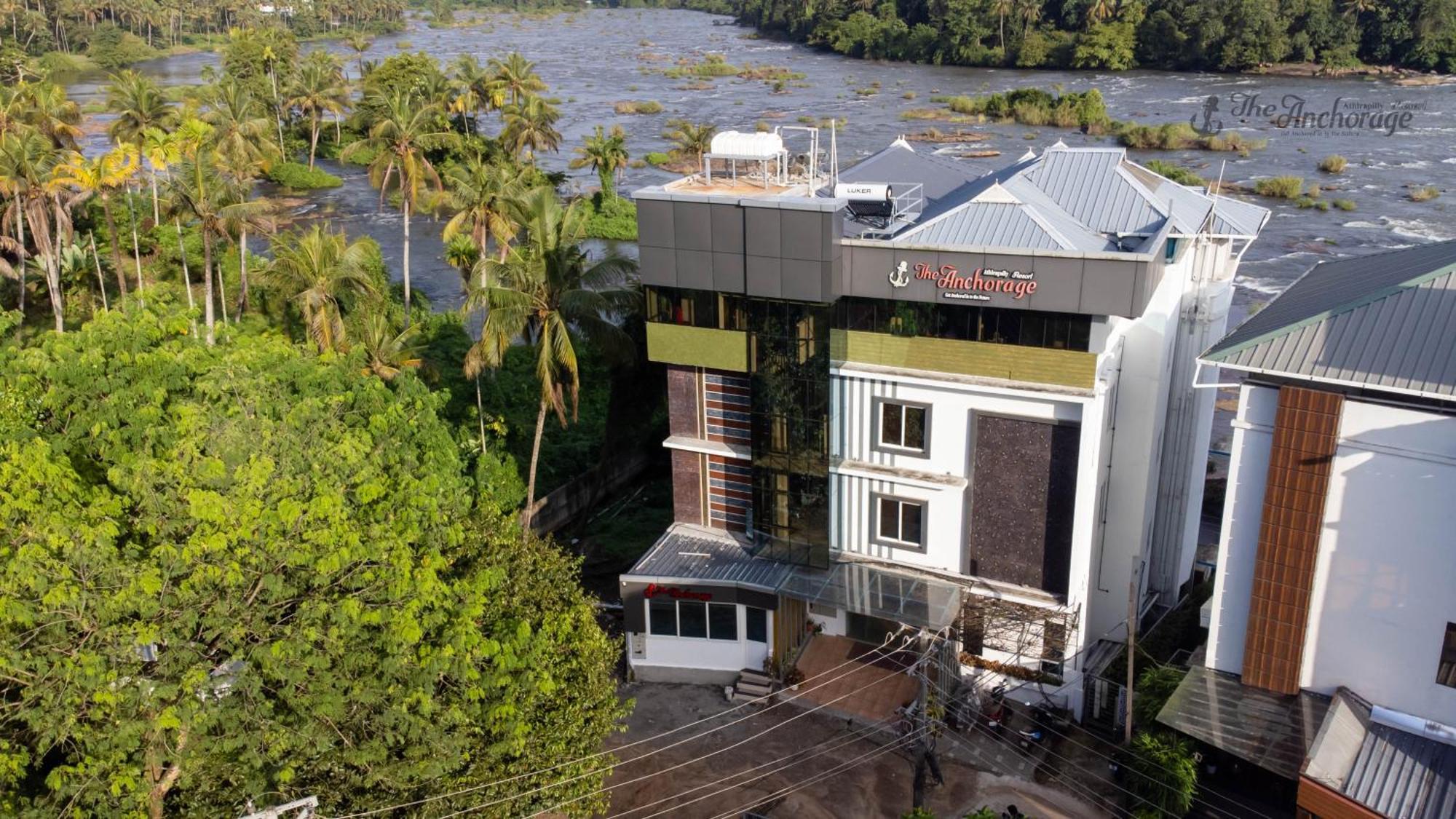 The Anchorage Athirapilly Resort Athirappilly Esterno foto